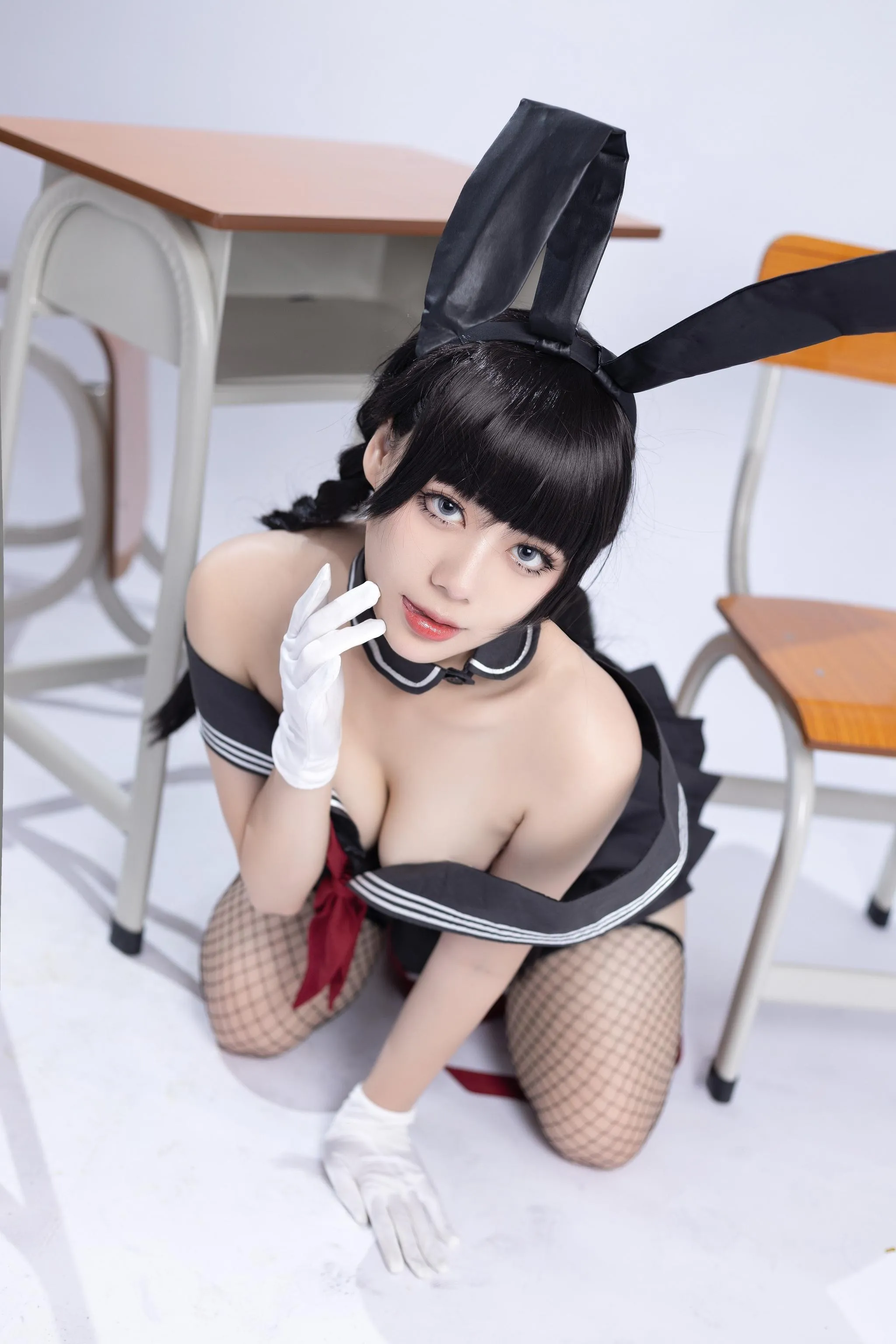 九言 – NO.002 卯月桃子 [33P]插图1